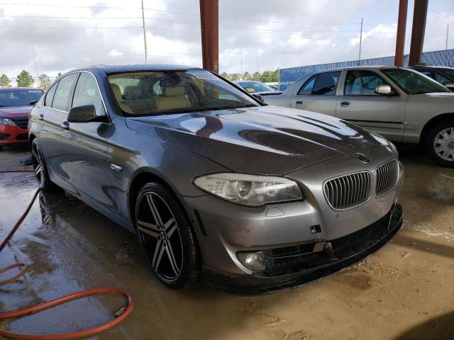 WBAXH5C51DD111728 - 2013 BMW 528 XI GRAY photo 4