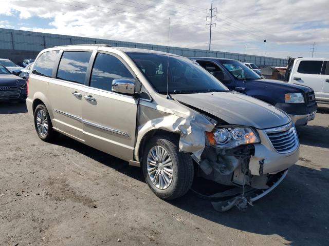 2C4RC1CG1GR189285 - 2016 CHRYSLER TOWN & COU TOURING L GOLD photo 4