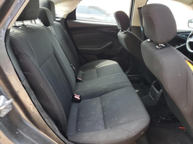 1FADP3E27GL241366 - 2016 FORD FOCUS S GRAY photo 10