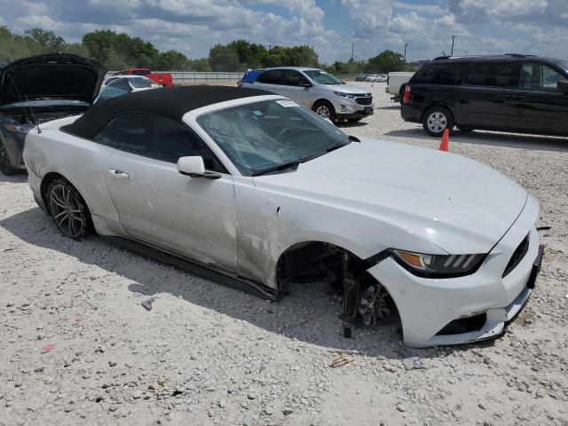 1FATP8UH8H5273621 - 2017 FORD MUSTANG WHITE photo 4