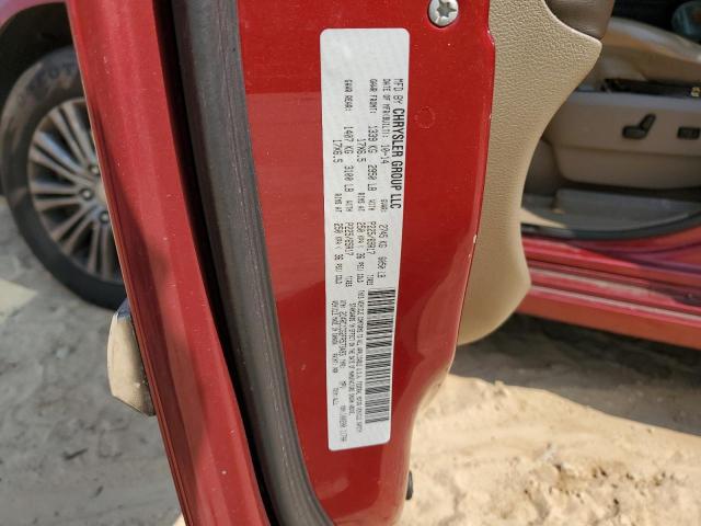 2C4RC1CG2FR573493 - 2015 CHRYSLER TOWN & COU TOURING L RED photo 13