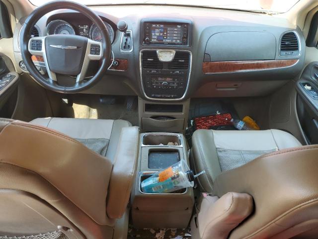 2C4RC1CG2FR573493 - 2015 CHRYSLER TOWN & COU TOURING L RED photo 8