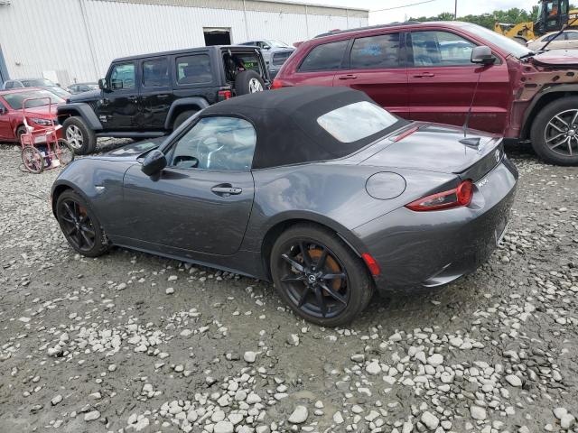 JM1NDAC74L0411916 - 2020 MAZDA MX-5 MIATA CLUB GRAY photo 2