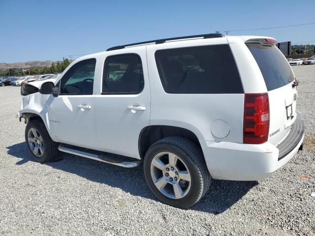 1GNFK13039R214048 - 2009 CHEVROLET TAHOE K1500 LS WHITE photo 2