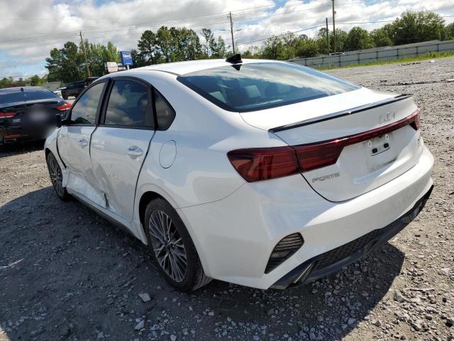 3KPF54AD1NE506407 - 2022 KIA FORTE GT LINE WHITE photo 2