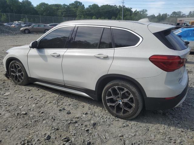 WBXJG9C04M5T87129 - 2021 BMW X1 XDRIVE28I WHITE photo 2