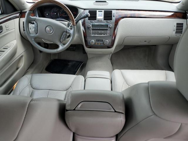 1G6KD5EY2AU133803 - 2010 CADILLAC DTS LUXURY COLLECTION CREAM photo 8