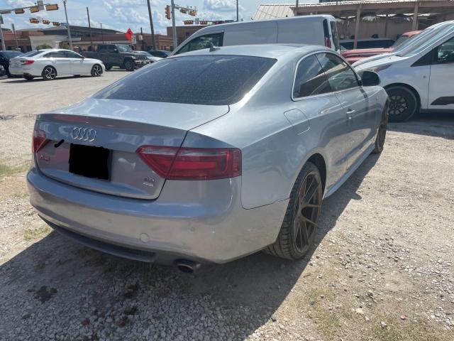 WAUDK78T09A047083 - 2009 AUDI A5 QUATTRO GRAY photo 4