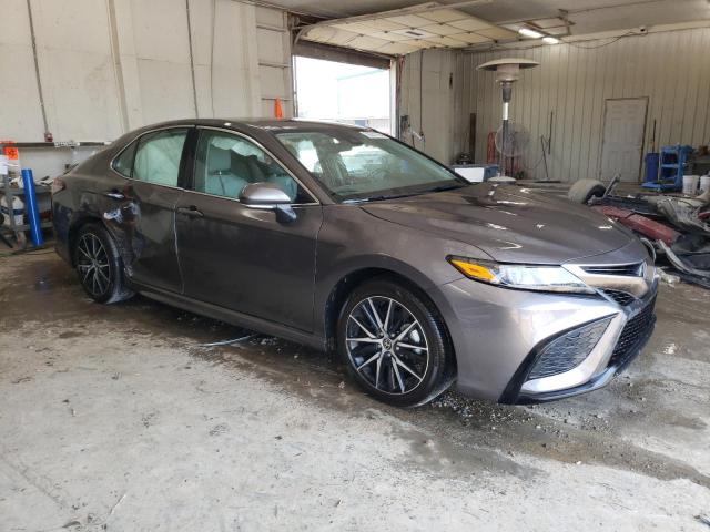 4T1G11AKXPU743233 - 2023 TOYOTA CAMRY SE NIGHT SHADE GRAY photo 4