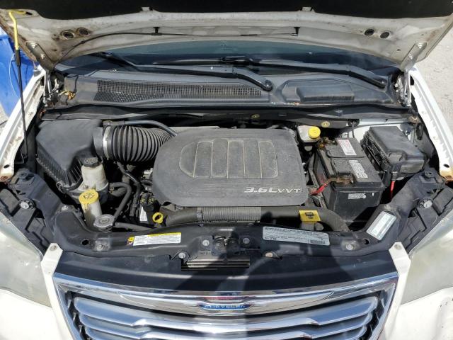 2A4RR8DG8BR764202 - 2011 CHRYSLER TOWN & COU TOURING L WHITE photo 12