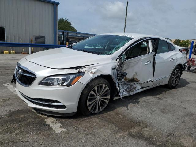 1G4ZR5SS0HU173848 - 2017 BUICK LACROSSE PREMIUM WHITE photo 1