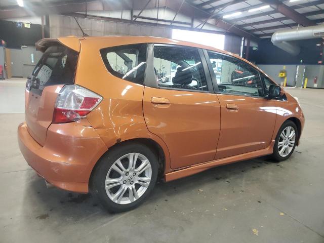 JHMGE88409S061709 - 2009 HONDA FIT SPORT ORANGE photo 3