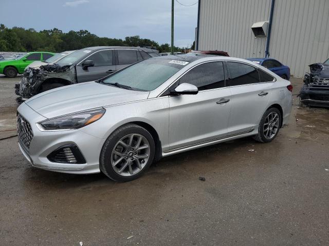 5NPE34ABXKH802484 - 2019 HYUNDAI SONATA LIMITED TURBO SILVER photo 1