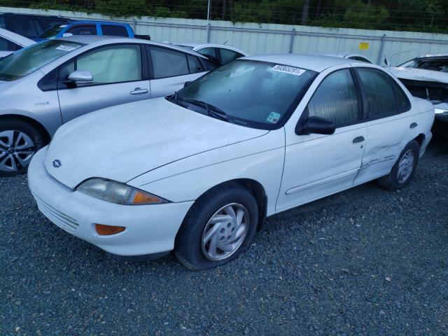 1G1JC5242W7286807 - 1998 CHEVROLET CAVALIER WHITE photo 2