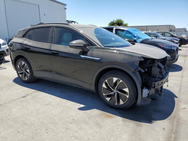 WVGTMPE27MP055901 - 2021 VOLKSWAGEN ID.4 PRO S შავი ფოტო 4