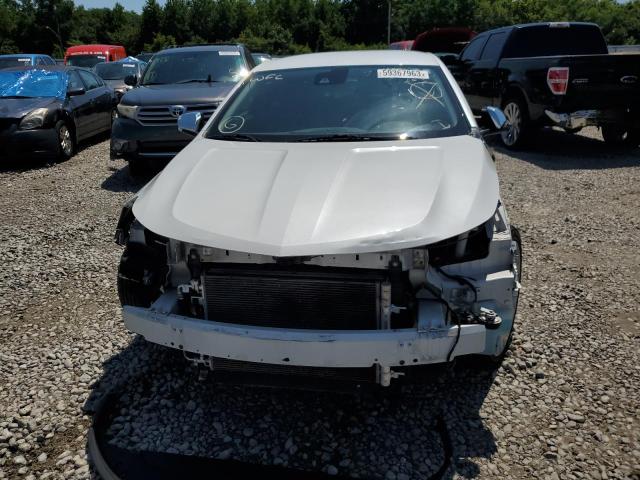 2G1145S30H9131047 - 2017 CHEVROLET IMPALA PREMIER WHITE photo 5