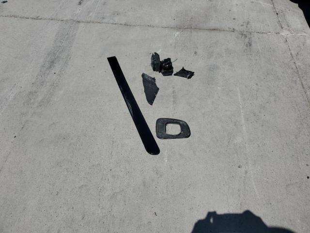 2G2WP522151239820 - 2005 PONTIAC GRAND PRIX 黑色 照片 12