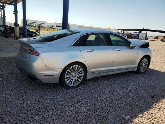 3LN6L2J98FR605754 - 2015 LINCOLN MKZ SILVER photo 3