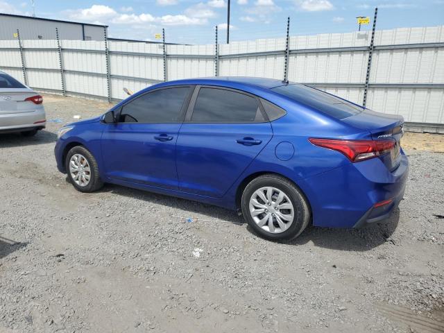 3KPC24A39JE018111 - 2018 HYUNDAI ACCENT SE BLUE photo 2