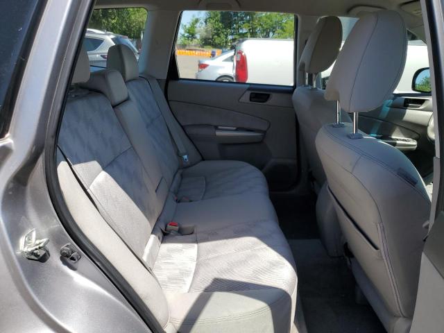 JF2SH6BC6AH803248 - 2010 SUBARU FORESTER XS Күміс фото 10