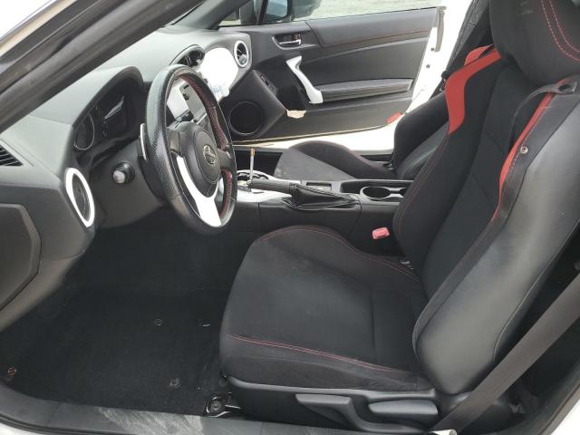 JF1ZNAA16E8702649 - 2014 TOYOTA SCION FR-S თეთრი ფოტო 7