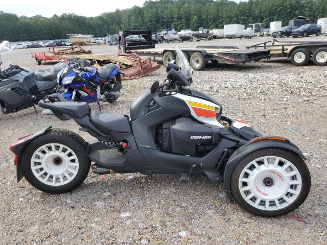3JB2HEH48PJ000023 - 2023 CAN-AM RYKER RALLY EDITION TWO TONE photo 1