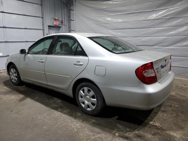4T1BE32K43U130348 - 2003 TOYOTA CAMRY LE SILVER photo 2