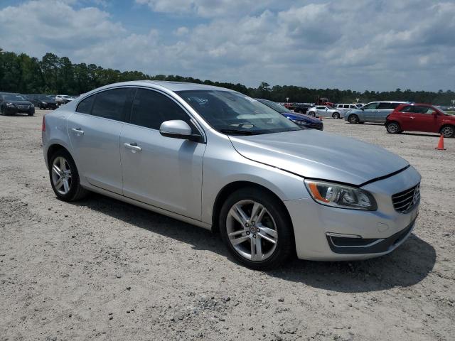 YV140MFK0F1347052 - 2015 VOLVO S60 PREMIER SILVER photo 4