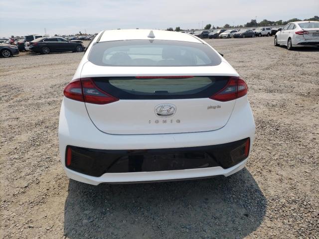 KMHC75LD3JU060624 - 2018 HYUNDAI IONIQ LIMITED WHITE photo 6