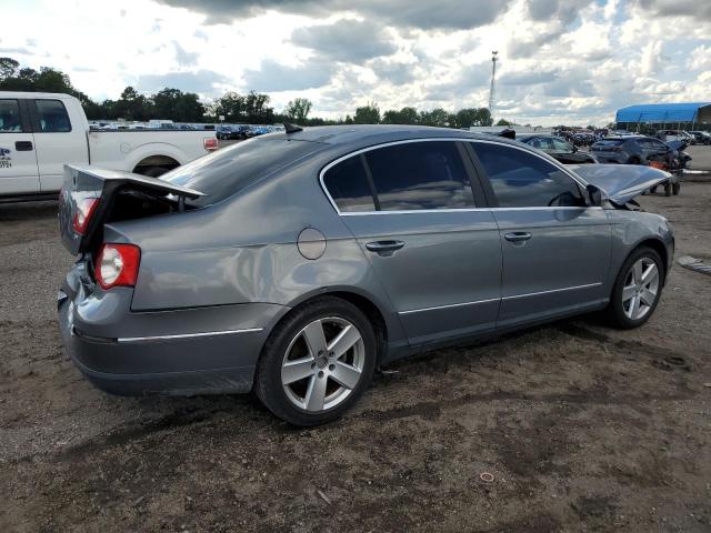 WVWAK73C38E143245 - 2008 VOLKSWAGEN PASSAT KOMFORT GRAY photo 3