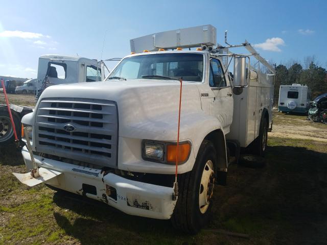 3FEWF80C8XMA12946 - 1999 FORD F800  photo 2