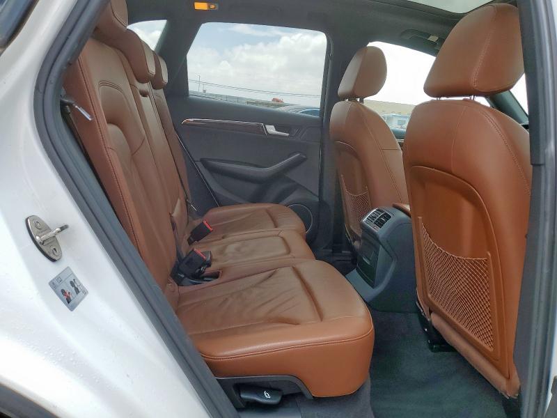 WA1VKAFP5AA110655 - 2010 AUDI Q5 PRESTIGE WHITE photo 11