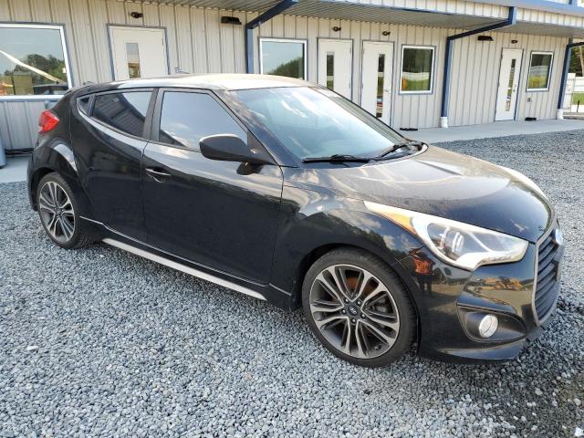 KMHTC6AEXGU273673 - 2016 HYUNDAI VELOSTER TURBO BLACK photo 4