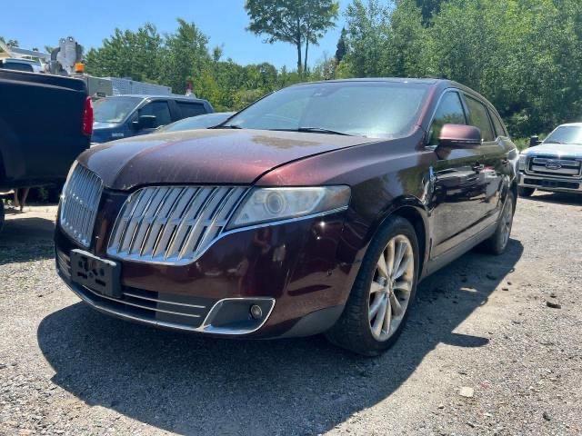 2LMHJ5AT4ABJ26884 - 2010 LINCOLN MKT BURGUNDY photo 2