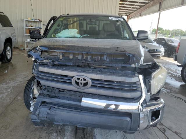 5TFRM5F12FX086999 - 2015 TOYOTA TUNDRA DOUBLE CAB SR/SR5 BLACK photo 5