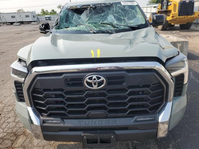 5TFLA5DBXNX047599 - 2022 TOYOTA TUNDRA CREWMAX SR GRAY photo 11