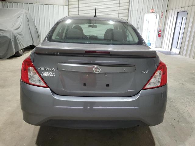 3N1CN7AP9HL885691 - 2017 NISSAN VERSA S GRAY photo 6