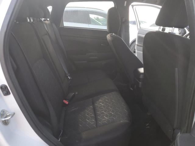 JA4AP3AUXLU030522 - 2020 MITSUBISHI OUTLANDER ES WHITE photo 11