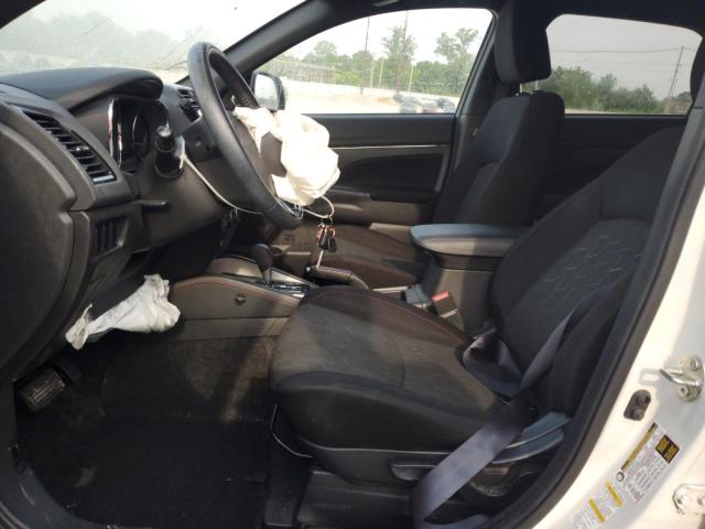 JA4AP3AUXLU030522 - 2020 MITSUBISHI OUTLANDER ES WHITE photo 7