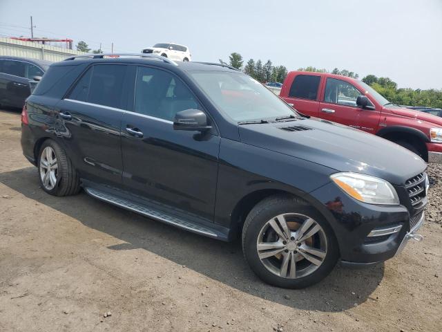 4JGDA5HB1EA386412 - 2014 MERCEDES-BENZ ML 350 4MATIC BLACK photo 4