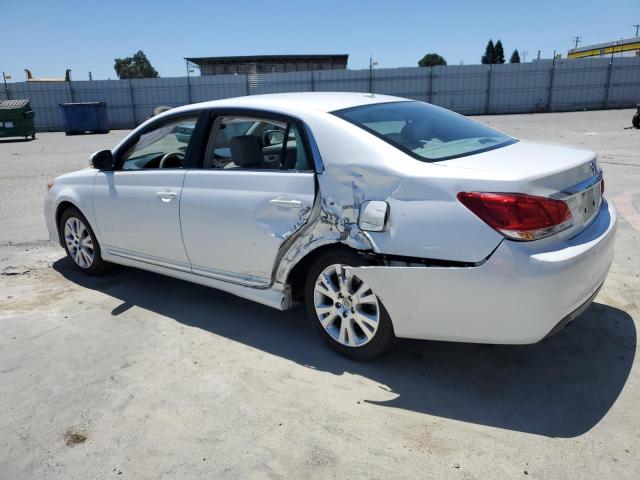 4T1BK3DBXBU434675 - 2011 TOYOTA AVALON BASE WHITE photo 2