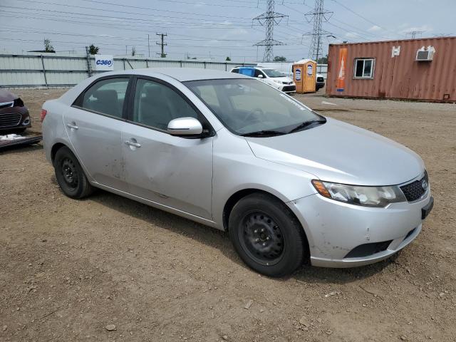 KNAFU4A23D5647908 - 2013 KIA FORTE EX Silber Foto 4