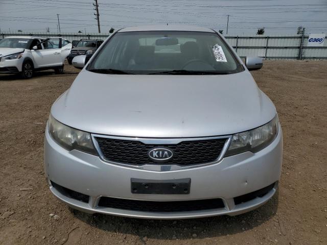 KNAFU4A23D5647908 - 2013 KIA FORTE EX Silber Foto 5