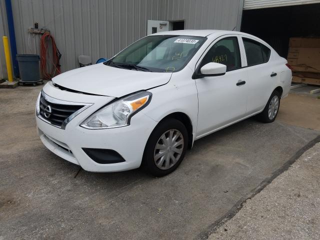 3N1CN7AP0HL902507 - 2017 NISSAN VERSA S WHITE photo 2