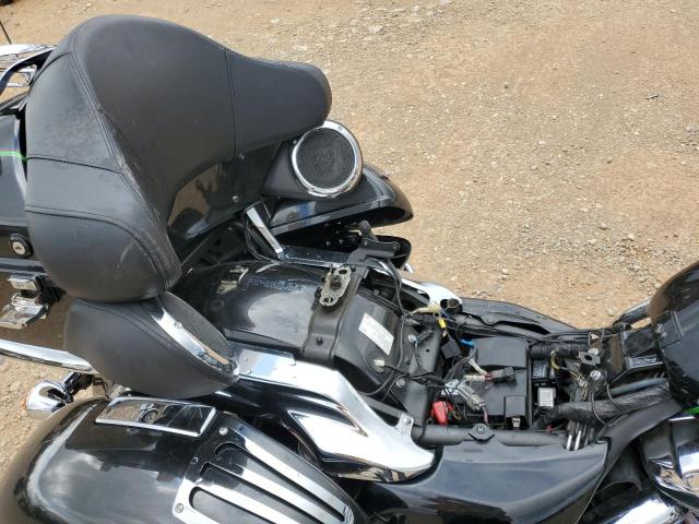 JKBVNRB12FA010815 - 2015 KAWASAKI VN1700 B BLACK photo 6