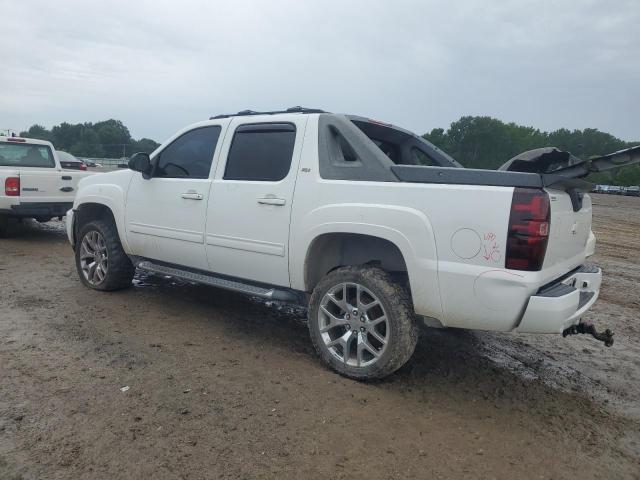 3GNTKFE77CG289370 - 2012 CHEVROLET AVALANCHE LT WHITE photo 2