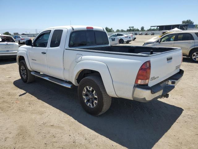 5TETU62N95Z038654 - 2005 TOYOTA TACOMA PRERUNNER ACCESS CAB WHITE photo 2