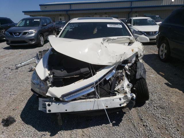 1G1ZK577X8F279203 - 2008 CHEVROLET MALIBU LTZ თეთრი ფოტო 5