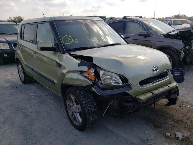 KNDJT2A23B7330913 - 2011 KIA SOUL + GREEN photo 1