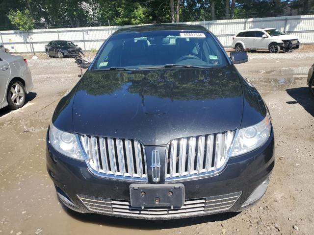 1LNHM94R69G631243 - 2009 LINCOLN MKS BLACK photo 5